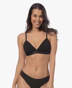 Love Stories Coco Gewatteerde Bralette - Zwart 23 Love Stories Coco Gewatteerde Bralette - Zwart -Kleding Series Winkel 10b572e7 610b 4c1b a723 b7af0313ce6e 452 scaled