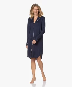 Hanro Natural Comfort Tencel Nachthemd - Deep Navy -Kleding Series Winkel 178b2bb8 93cc 4d53 98ec aa1d2234c26e 04 scaled