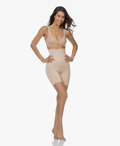 Spanx® Oncore High-Waist Short - Soft Nude -Kleding Series Winkel 190509 SPANX OnCore High Waist Short Soft Nude 54 scaled