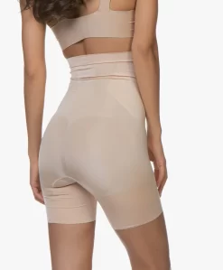 Spanx® Oncore High-Waist Short - Soft Nude -Kleding Series Winkel 190509 SPANX OnCore High Waist Short Soft Nude 63 scaled