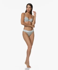 Calvin Klein Modern Cotton String - Grijs 23 Calvin Klein Modern Cotton String - Grijs -Kleding Series Winkel 190814 Calvin Klein Thong Grey Heather 60 scaled