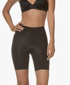Spanx® Power Series Mid-Thigh Power Short - Zwart -Kleding Series Winkel 190814 SPANX Mid Thigh Power Short Zwart 77 scaled