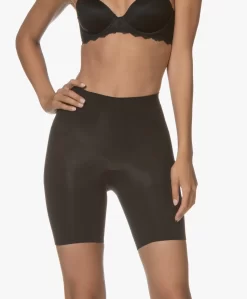 Spanx® Power Series Mid-Thigh Power Short - Zwart