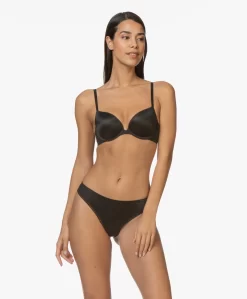 Calvin Klein Liquid Touch Push-Up Plunge Bh - Zwart -Kleding Series Winkel 191024 Calvin Klein Push Up Plunge Black 94 scaled