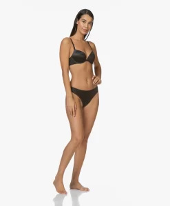 Calvin Klein Liquid Touch String - Zwart -Kleding Series Winkel 191024 Calvin Klein Thong Black 62 scaled