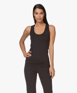 Hanro Modal Yoga Tanktop - Zwart -Kleding Series Winkel 191024 a1f6fc95 446b 41e7 8db4 34a3d6b4bf08 scaled