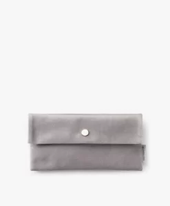 By Dariia Day Mulberry Zijden Slaapmasker - Blush Pink -Kleding Series Winkel 19f0238c cb9f 49b0 bdbd d35fd7d33c4c scaled