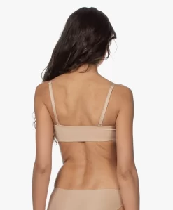 Calvin Klein Lightly Lined Strapless Bh - Bare -Kleding Series Winkel 1b60f7bf 1868 4634 9d51 8b3ff37abefc scaled