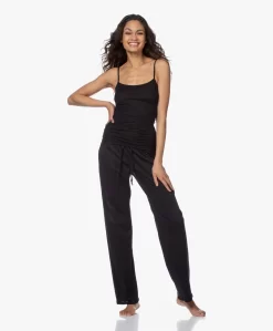 Hanro Ultralight Katoenen Spaghetti Top - Zwart -Kleding Series Winkel 200319 2b8cd2b8 a4c3 4b64 957a b9d76f7a9595 1 scaled