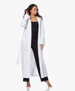 Hanro Cotton Deluxe Jersey Pyjamabroek - Zwart 21 Hanro Cotton Deluxe Jersey Pyjamabroek - Zwart -Kleding Series Winkel 200319 3fce5f06 9bed 4854 92f6 4162c3799123 scaled