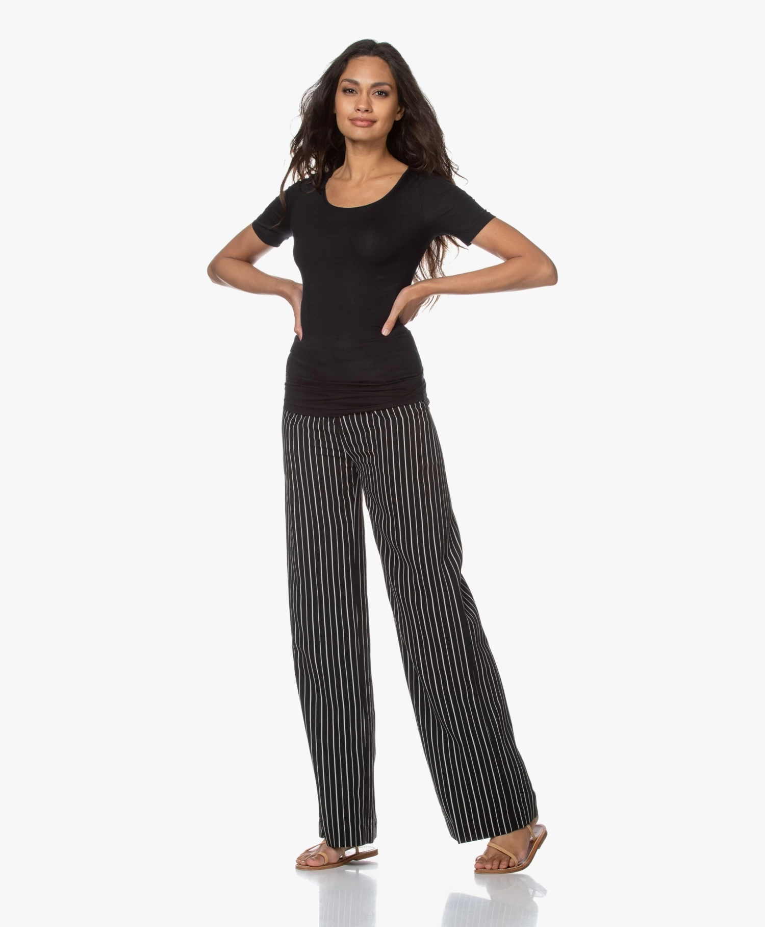 Hanro Soft Touch Modal T-Shirt - Zwart 2 Hanro Soft Touch Modal T-Shirt - Zwart - Afbeelding 2