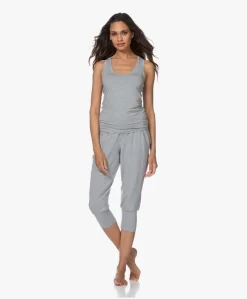 Hanro Modal Yoga Tanktop - Grit Melange -Kleding Series Winkel 200623 afc9af9d f5d7 49a7 b6ad 742fd41a8aaf scaled