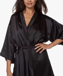 By Dariia Day Mulberry Zijden Kimono - Midnight Black -Kleding Series Winkel 200707 8e71e528 8c94 4a9e 8797 92a9f52e928a scaled