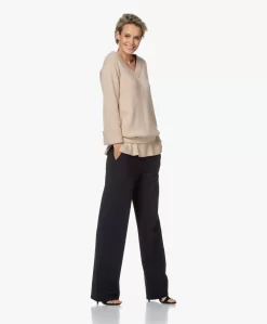 Extreme Cashmere N°132 Fijn Gebreide Elastische Cashmere Tailleriem - Latte 18 Extreme Cashmere N°132 Fijn Gebreide Elastische Cashmere Tailleriem - Latte -Kleding Series Winkel 200818 7f684e81 5d5c 46c6 b0e5 8e6ae0bed520 scaled