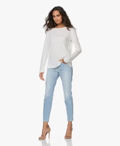 Majestic Filatures Katoen-Cashmere Boothals Longsleeve - Milk -Kleding Series Winkel 200908 158b4ad3 0f2e 47c2 83b0 3bfbf5e4a642 scaled