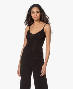 By Malene Birger Ziona V-Hals Spaghetti Top - Zwart -Kleding Series Winkel 210107 72a0a1fb deb4 4149 859c ba4c915bf485 scaled