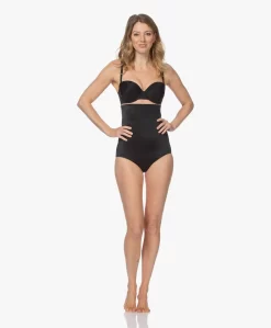Spanx® High-Waisted Slip - Zwart -Kleding Series Winkel 210325 e2c1340f 16b1 4904 a88c 0428d9ec0058 scaled