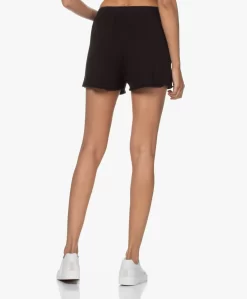 James Perse Katoenen French Terry Shorts - Zwart -Kleding Series Winkel 210805 50aeff7d 2274 451d 88c2 3cbf2abcfa26 scaled