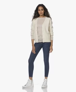 Extreme Cashmere N°81 Card Cashmere Vest - Cream -Kleding Series Winkel 210929 0ce8af60 05e1 49db a3fb e137a45476bd scaled