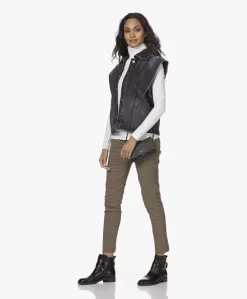 See By Chloé Lyna Leren Enkellaarzen - Zwart -Kleding Series Winkel 211012 e74ab3c1 0e0a 4c02 9533 a0bdb7a7824e scaled