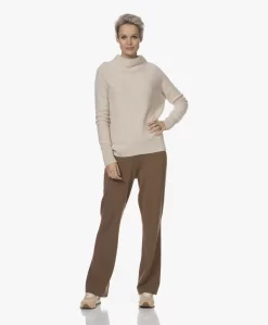 Plein Publique Le Lourdes Gebreide Merinomix Broek - Camel -Kleding Series Winkel 211026 a1f1dfff a272 4afb a9e8 dc99a4e587d5 scaled