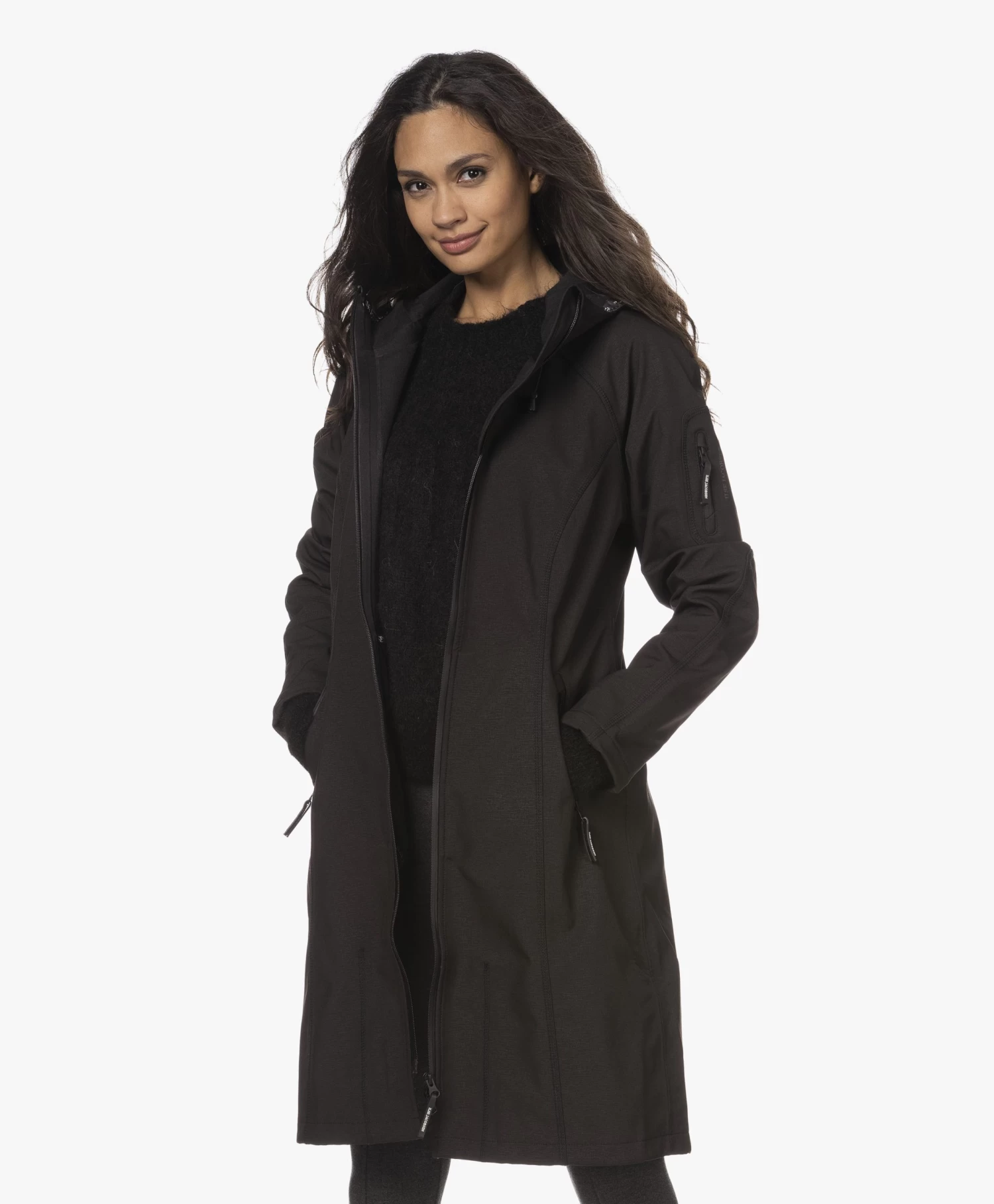 Ilse Jacobsen Rain37L Lange Softshell Regenjas - Zwart 2 Ilse Jacobsen Rain37L Lange Softshell Regenjas - Zwart - Afbeelding 2