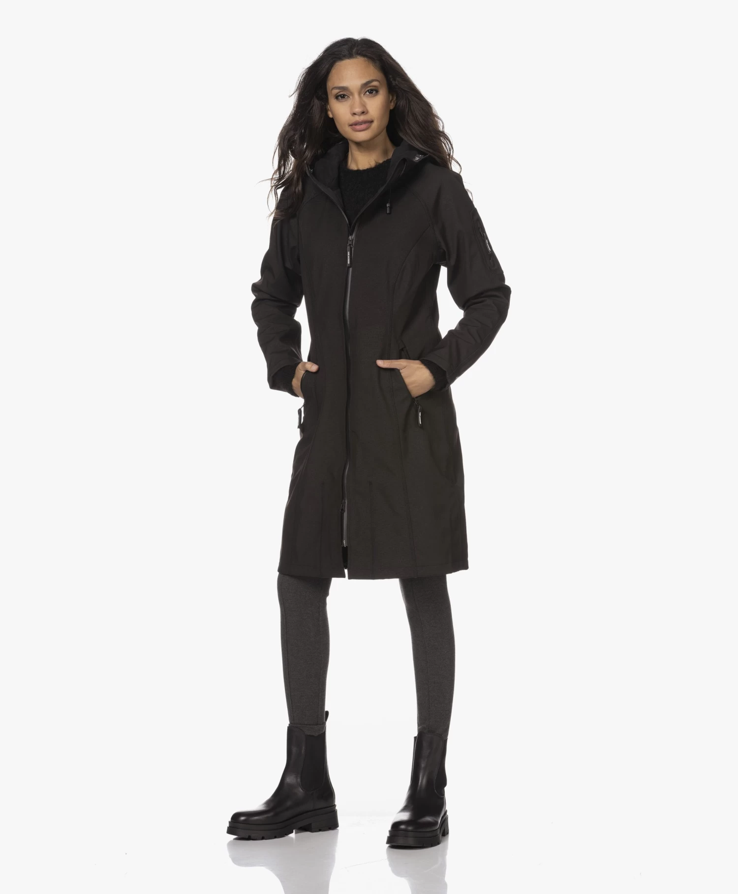 Ilse Jacobsen Rain37L Lange Softshell Regenjas - Zwart 6 Ilse Jacobsen Rain37L Lange Softshell Regenjas - Zwart - Afbeelding 6