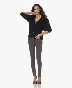 Love Stories Camelia Crush Satijnen Camisole - Zwart -Kleding Series Winkel 211109 77c65c7e 60fe 412a bd18 942a12a7ccd7 scaled