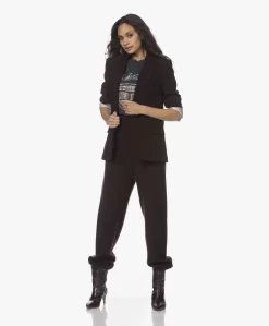 Extreme Cashmere N°207 Journey Gebreide Cashmeremix Broek - Plum -Kleding Series Winkel 211118 1c5b608e f4e0 4067 af8b 6555f4a88781 scaled