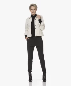 Studio .Ruig Tos Viscose Colshirt - Zwart -Kleding Series Winkel 211123 e62f2665 103d 45ab 8275 bb57fe2aec7d scaled