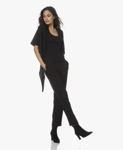 Resort Finest Cashmeremix Sella Driehoek Sjaal - Zwart -Kleding Series Winkel 211125 1653dd12 9a74 49fe b09e 0763d643b4fd scaled