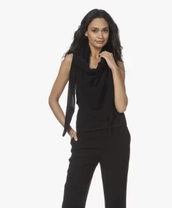 Resort Finest Cashmeremix Sella Driehoek Sjaal - Zwart -Kleding Series Winkel 211125 1b1f409f 6c59 4747 9b91 2b8450419f21 scaled