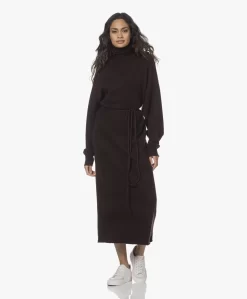 Extreme Cashmere N°209 Attraction Cashmere Maxi Coljurk - Plum -Kleding Series Winkel 211125 6a1e487d cf7e 486c 916c 711a269fa5d2 scaled