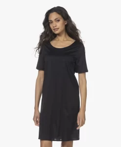 Hanro Cotton Deluxe Jersey Nachthemd - Zwart -Kleding Series Winkel 211125 9d28b364 987a 472e ae40 dc261ba938b2 scaled