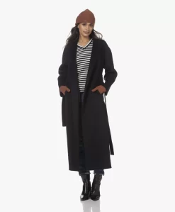 Extreme Cashmere N°203 Desir Cashmeremix V-Hals Spencer - Breton -Kleding Series Winkel 211202 27e1734f 5c81 4668 a3e7 94d376800ba4 scaled