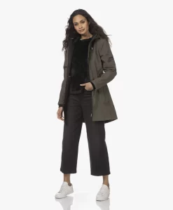 Ilse Jacobsen Softshell Regenjas Rain07 - Army -Kleding Series Winkel 211202 7dd39f47 2daf 4965 b1c8 94ab8030f9e6 scaled