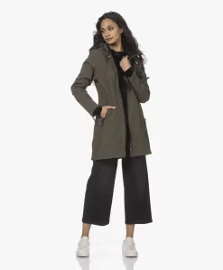 Ilse Jacobsen Softshell Regenjas Rain07 - Army -Kleding Series Winkel 211202 e1be2598 1ab0 4690 86d2 967564b7d347 scaled