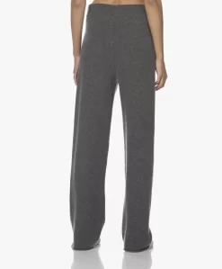 Extreme Cashmere N°104 Loose-Fit Cashmere Broek - Felt -Kleding Series Winkel 211207 62e978b6 9006 468a 9c66 59fc2fc4c32f scaled