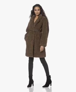 Drykorn Winch Skinny Stretch Pantalon - Zwart -Kleding Series Winkel 211209 08eb9af6 7669 4eb3 8fbc c4c90d3cf4a3 scaled