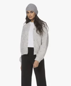 Repeat Ribgebreide Muts In Biologisch Cashmere - Lichtgrijs -Kleding Series Winkel 211209 26549a3b a1ad 45ea 8d21 8a3ee2071601 scaled