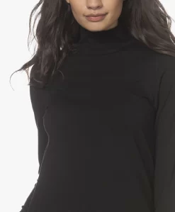 Studio .Ruig Tos Viscose Colshirt - Zwart -Kleding Series Winkel 220105 c08431b1 8c82 44f2 b27b 8cded0a4f42a scaled