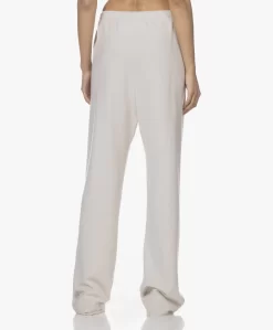 Extreme Cashmere N°142 Run Cashmeremix Broek - Chalk 16 Extreme Cashmere N°142 Run Cashmeremix Broek - Chalk -Kleding Series Winkel 220119 3b4dd972 9251 4250 b56d 336bfed218ed scaled