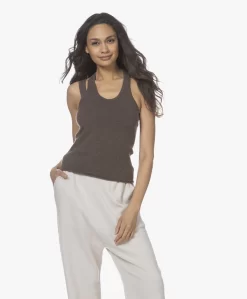 Extreme Cashmere N°222 Raver Asymmetrische Tanktop - Wood 24 Extreme Cashmere N°222 Raver Asymmetrische Tanktop - Wood -Kleding Series Winkel 220119 624fe1aa ce63 4cb8 b009 2d0af05d3458 scaled