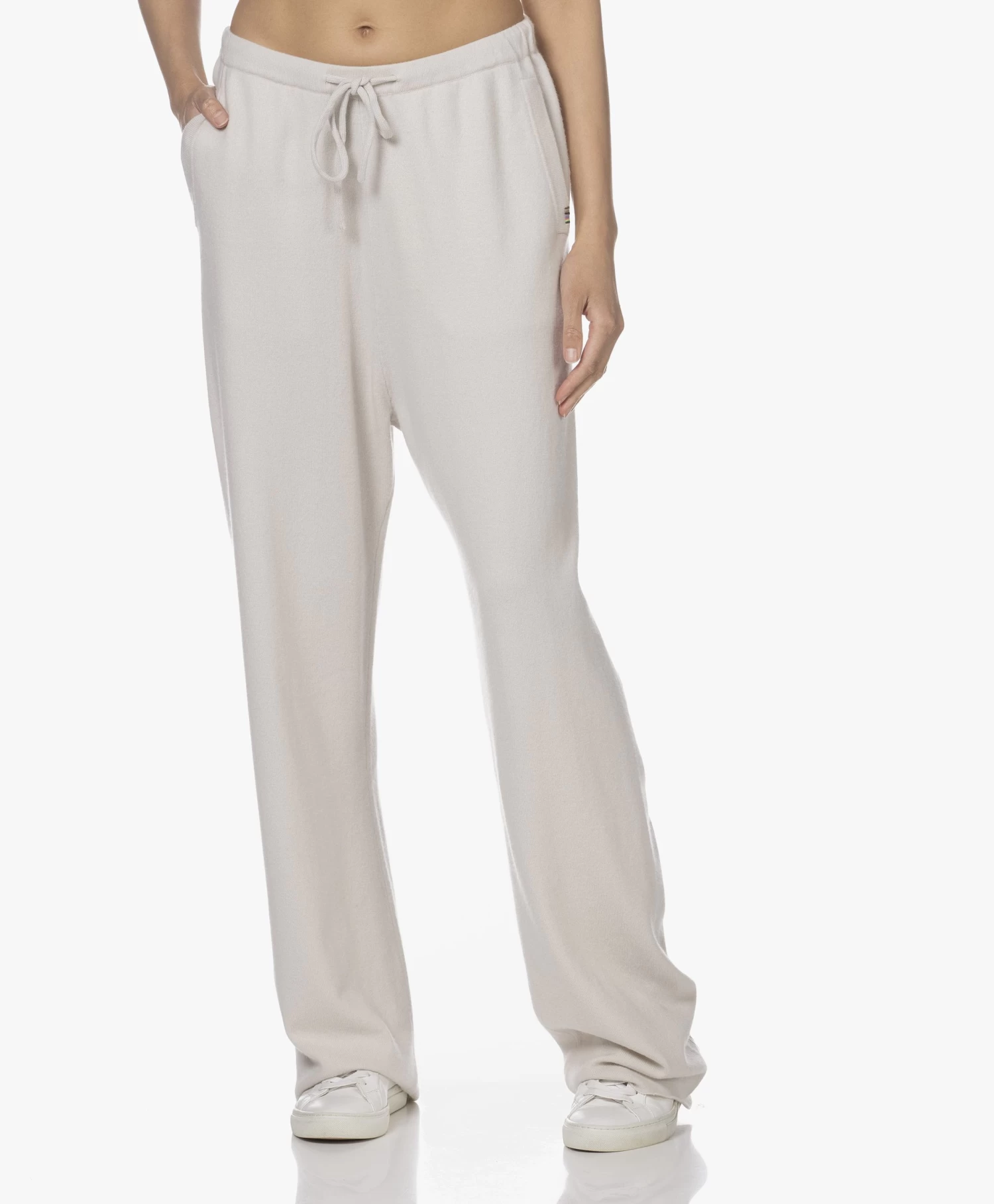 Extreme Cashmere N°142 Run Cashmeremix Broek - Chalk 1 Extreme Cashmere N°142 Run Cashmeremix Broek - Chalk