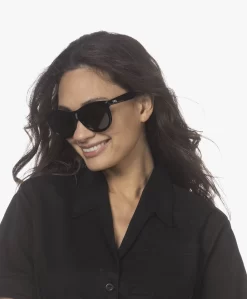 Tol Eyewear Incognito Zonnebril - Zwart -Kleding Series Winkel 220215 521356cb 9be9 447a b187 49858f3fec11 scaled