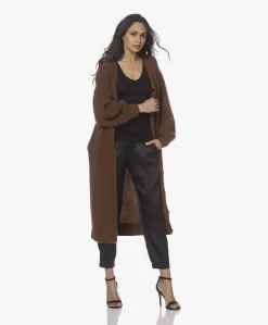 Majestic Filatures Soft Touch V-Hals T-Shirt - Marine -Kleding Series Winkel 220311 51174545 4b61 43e4 bc8f c146905f372e scaled