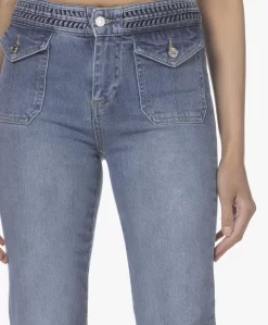 Vanessa Bruno Nano Flared Jeans - Indigo Clair -Kleding Series Winkel 220328 5a6e9230 cf79 450b 946c 860cebea2901 scaled