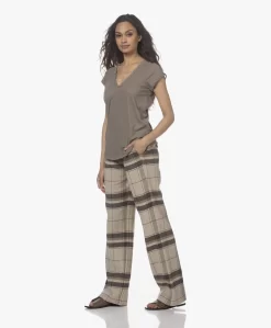 James Perse V-Hals T-Shirt In Extrafijne Jersey - Greystone -Kleding Series Winkel 220328 b49757cb 8608 4a5b bee2 58deaa777450 scaled