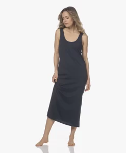 Skin Charlyse Pima Katoenen Mouwloze Jurk - Galaxy -Kleding Series Winkel 220330 58326ac5 3581 468a bd35 805e89aa5d9d scaled