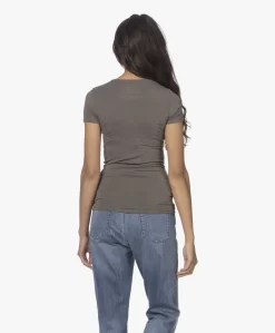 Majestic Filatures Slim-Fit Viscose T-Shirt - Militaire -Kleding Series Winkel 220616 382c1dab 56ba 4ef6 9f92 f269493bcdaa scaled